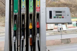 ФАС обещает остановить рост цен на бензин в Приморье