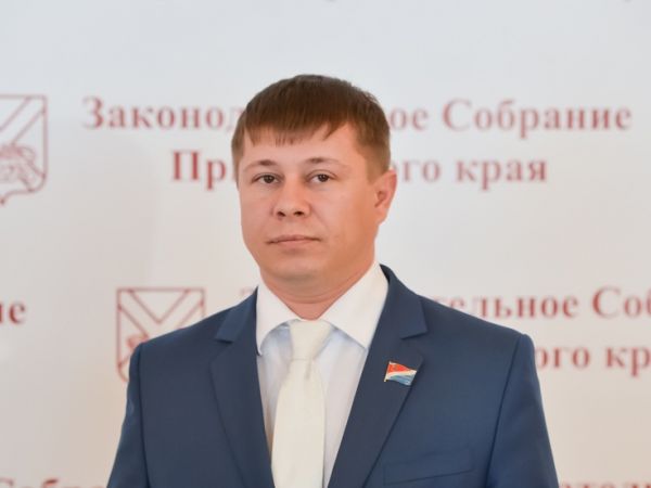 primorsky.ru |  «Мой выход из партии не связан с идеологией»