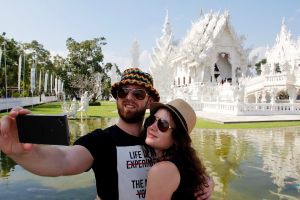Таиланд заставит платить всех туристов
