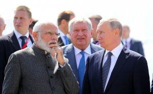 Индия одолжит России 1 млрд долларов и начнет вывозить дальневосточный лес