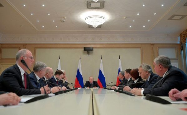 фото: kremlin.ru |  Путин готовит Россию к финансовой эпидемии