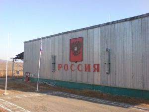 Китай закрывает границу