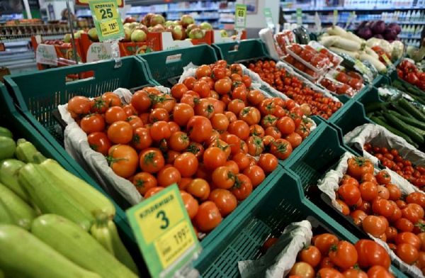 фото: А. Сафронов/primorsky.ru |  Продукты подстраиваются под ситуацию. «Зачем нам тогда овощи из Хэйлунцзяна?»