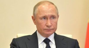 Путин разрешил чиновникам не беспокоиться о своих доходах