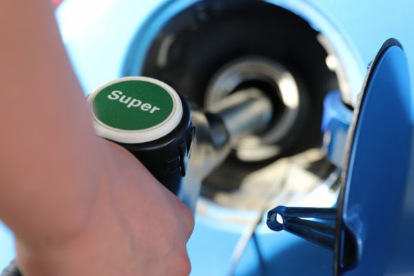 фото: pixabay.com |  Эксперты: цены на бензин снизятся