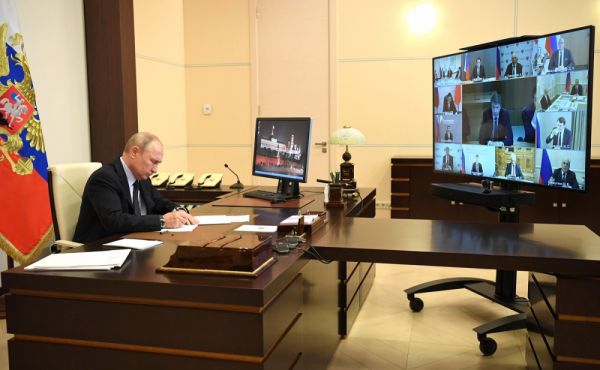 фото: kremlin.ru |  «Майкрософт» получил по НДС: Путину рассказали неприятную историю