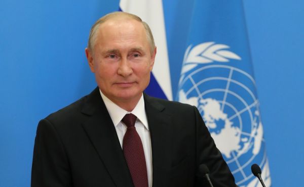 фото: kremlin.ru |  Началось: Путин берет правительство под свое крыло