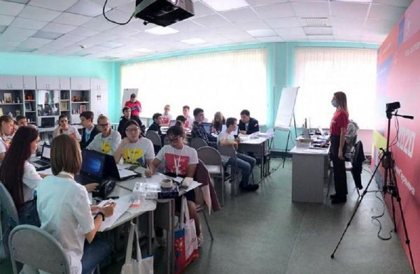 фото: primorsky.ru |  Сделано заявление о массовом переводе школ на дистанционку к 2024 году