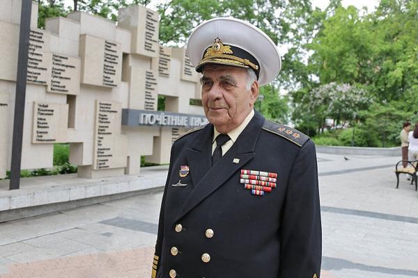 фото: vlc.ru |  Ушел из жизни Геннадий Хватов