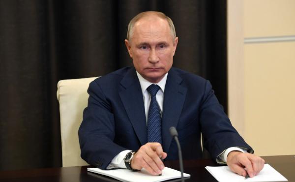 фото: kremlin.ru |  Путин призвал ограничить Интернет ради тысячелетних норм морали