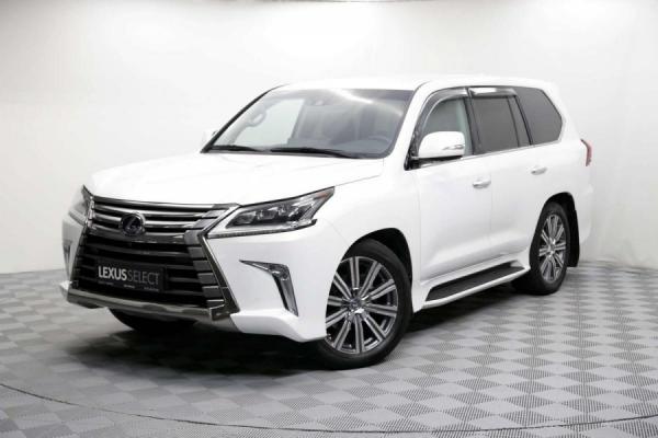 фото: toyota.ru |  Toyota отзывает популярные в Приморье внедорожники