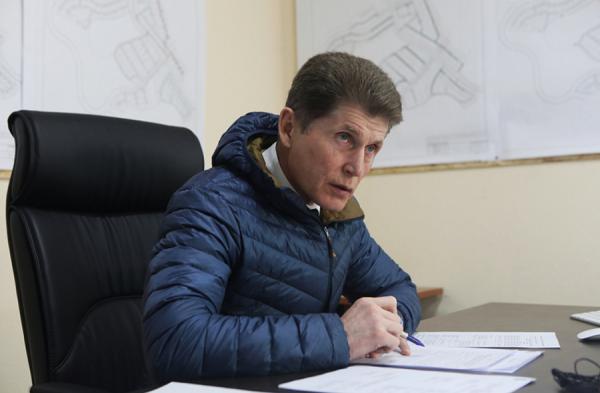 фото: primorsky.ru |  «Называйте выполнимые сроки»: Кожемяко устроил разнос строителям известного ЖСК