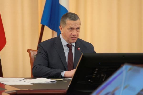 фото: пресс-служба полпреда в ДФО |  С ценами на жилье разберутся по-дальневосточному. Поручение Трутнева