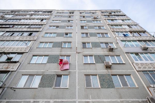 фото: Е. Кулешов/vlc.ru |  Эксперты сообщили результат проверки дома № 25 по ул. Толстого во Владивостоке