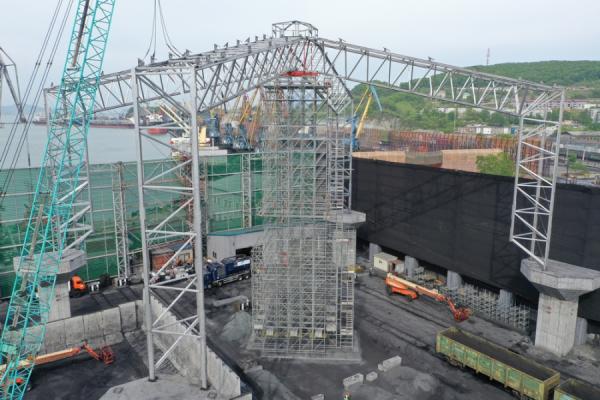 фото: предоставил "Терминал Астафьева" |  Навес в «Терминале Астафьева»: готова основа первого блока