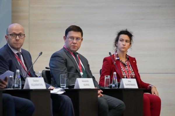 Фото: АО «Восточный Порт» |  Ирина Ольховская: АО «Восточный Порт» – новое звено контейнеризации на транспортной карте Дальнего Востока