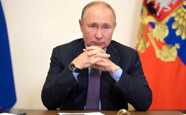 фото: kremlin.ru |  Путин, не подозревая, весь день общался с больным коронавирусом человеком