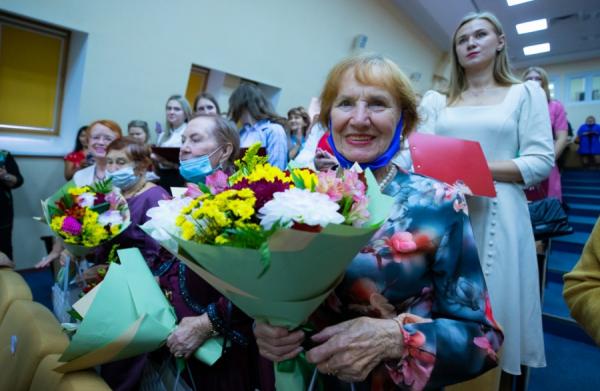 фото: Анастасия Котлярова/ vlc.ru |  Во Владивостоке учителя получат новые квартиры