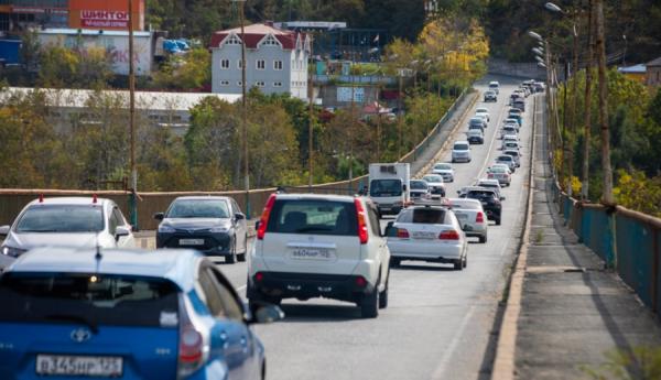 фото: Анастасия Котлярова/ vlc.ru |  В мэрии рассказали, что будет с Рудневским мостом