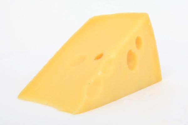фото pixabay.com |  Вот это можно покупать. Роскачество проверило сыр «Голландский»