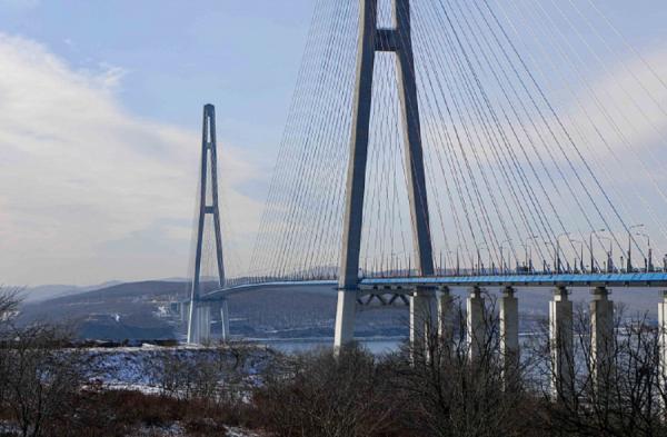 фото: primorsky.ru |  Стоит проголосовать. Жители Владивостока могут выбрать объекты благоустройства