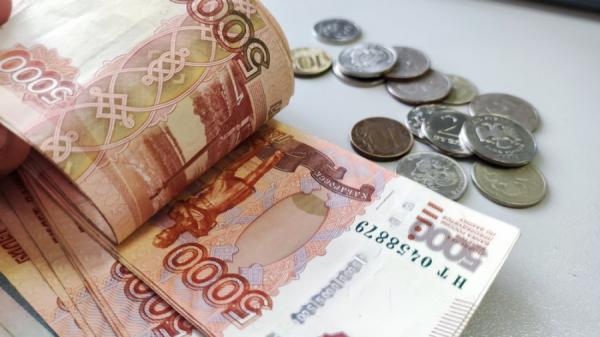 primpress.ru |  Россиянам скоро дадут один раз по 40 000 рублей от ПФР. Названа дата прихода денег на карту