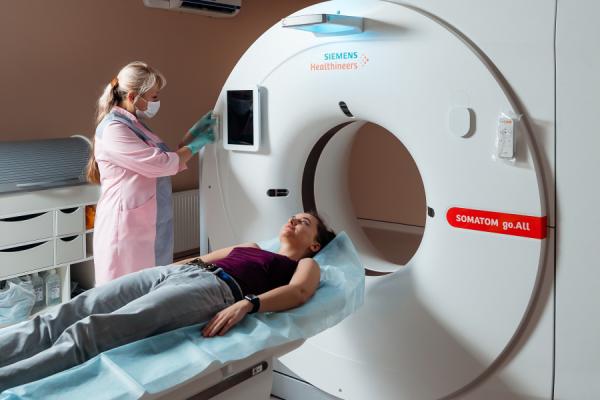 «Университетская клиника» |  Врач-рентгенолог «Университетской клиники» рассказал об особенностях лучевой диагностики