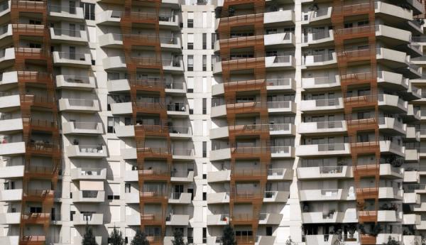 Фото: freepik.com |  Владельцев квартир с балконами ждет неприятный сюрприз на тысячи рублей