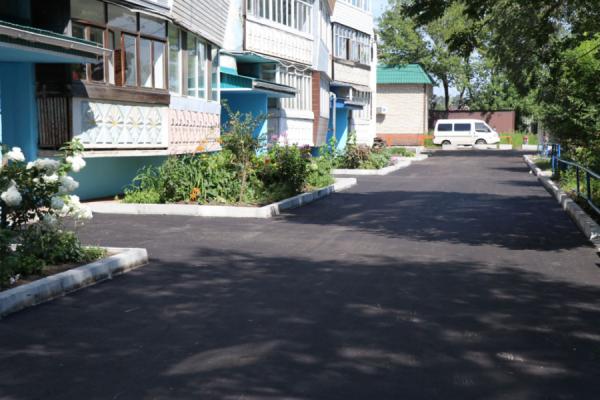 adm-ussuriisk.ru |  Восемь дворовых территорий отремонтировали в Уссурийске