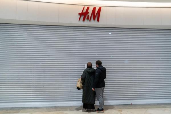 фото KONKURENT |  H&M обозначила срок для собственной спецоперации в России