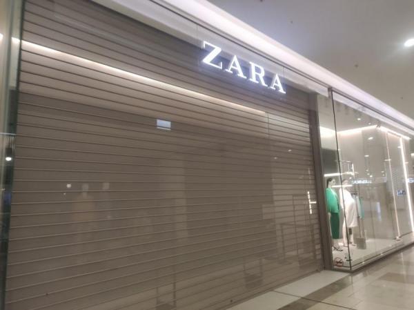фото KONKURENT |  Все встало на свои места: Zara в России больше не будет