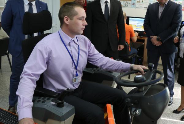 АО «Восточный Порт» |  Учебно-курсовой комбинат «Восточного Порта» подготовил 600 специалистов в 2022 году