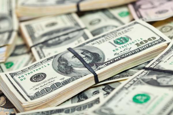 Фото: freepik.com |  «Доллар начнет обесцениваться». Важный прогноз для всех, у кого есть наличная валюта
