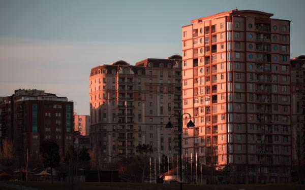 фото: freepik.com |  Россиянам рассказали, кто повышает стоимость вторичного жилья