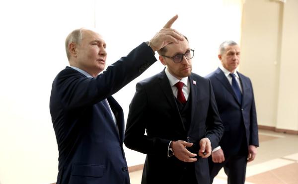 фото: kremlin.ru |  Путин поручил отыскать имущество СССР и Российской империи за рубежом