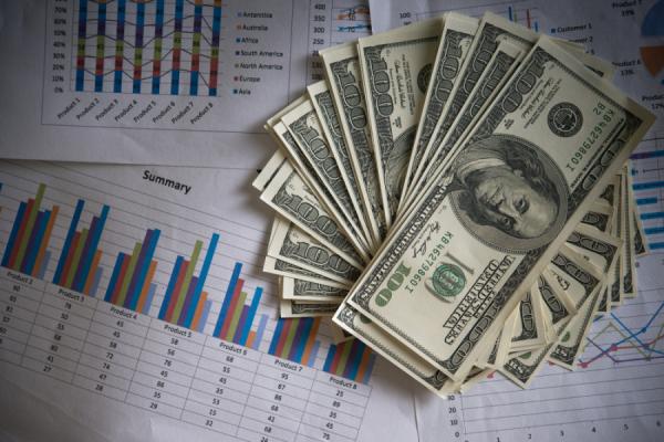 фото: freepik.com |  Россиянам сказали, когда курс доллара взлетит до 115 рублей