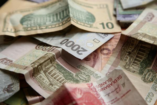 фото: freepik.com |  Всем, кто хочет сохранить накопления, сказали, какую валюту лучше купить