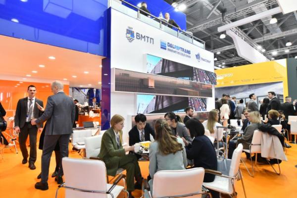 FESCO |  ВМТП представил стратегию развития и новые сервисы на международной логистической выставке TransRussia-2024