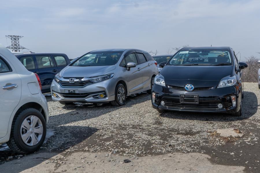 Покупатели поддержанных автомобилей из Японии стали заложниками краха рубля