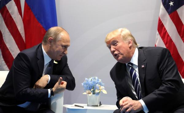 Звонок года. О чем договорились Путин и Трамп
