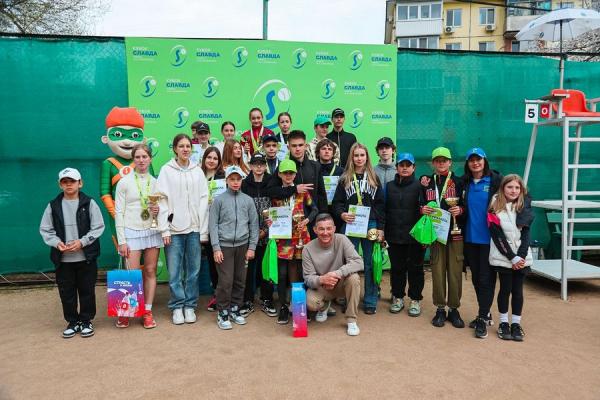 фото: "Славда" |  91 матч и участники со всей страны: юношеский турнир «Кубок Славда» подводит итоги