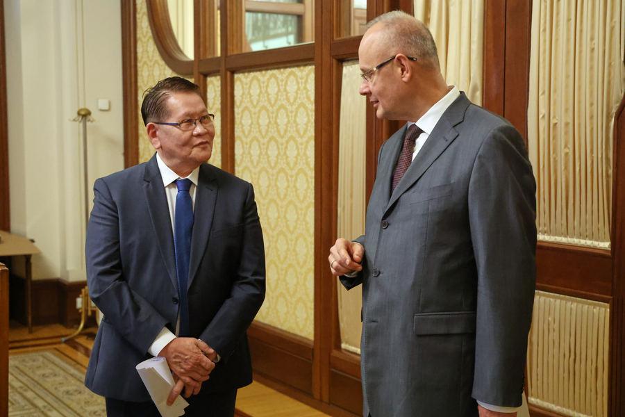 Премьер-министр Монголии Гомбожавын Занданшатар примет участие в ВЭФ-2025