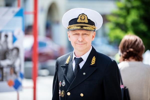 пресс-служба FESCO |  FESCO приглашает молодежь Владивостока участвовать в проекте «#СверхНовые»