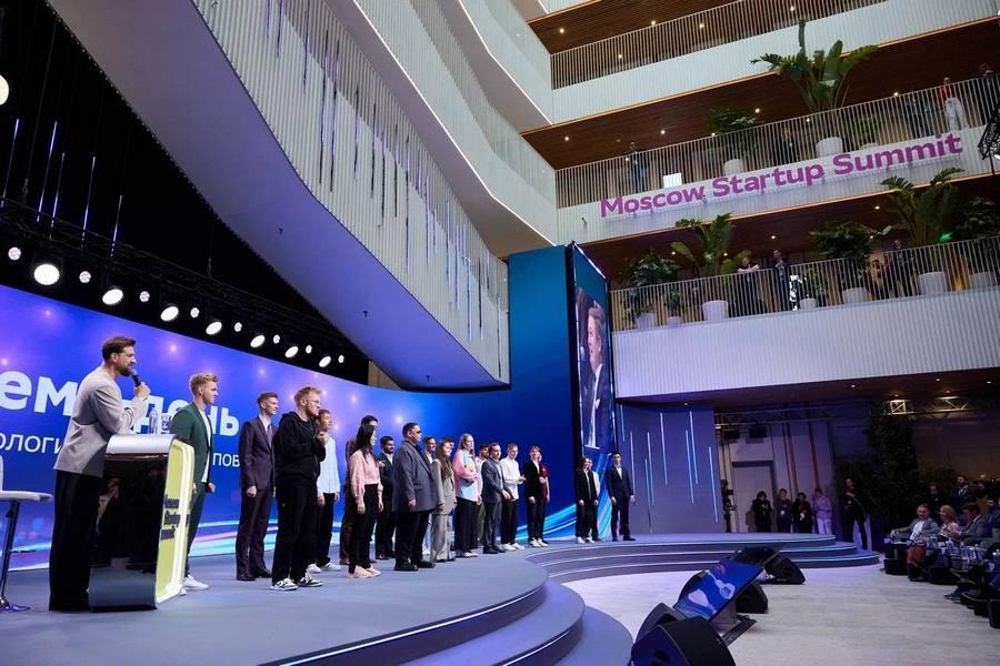 Демо-день молодежных стартапов собрал 20 команд из Беларуси, Китая и 13 городов России