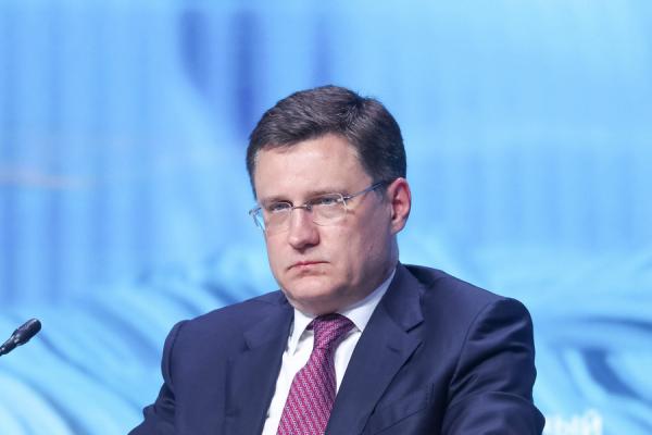 фото: фотобанк Росконгресса |  Автовладельцы могут выдохнуть. Новак пообещал оздоровить ситуацию с бензином