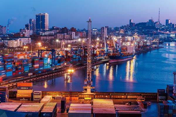 пресс-служба FESCO |  Владивостокскому морскому торговому порту – 128 лет