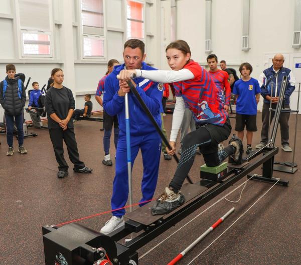 пресс-служба АО «Восточный Порт» |  «Зарядка с чемпионом» – реализация договоренностей ВЭФ-2025