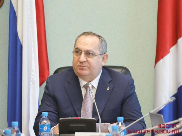 фото: пресс-служба ЗС ПК |  Фирма депутата ЗС ПК нанесла ущерб на границе с Китаем