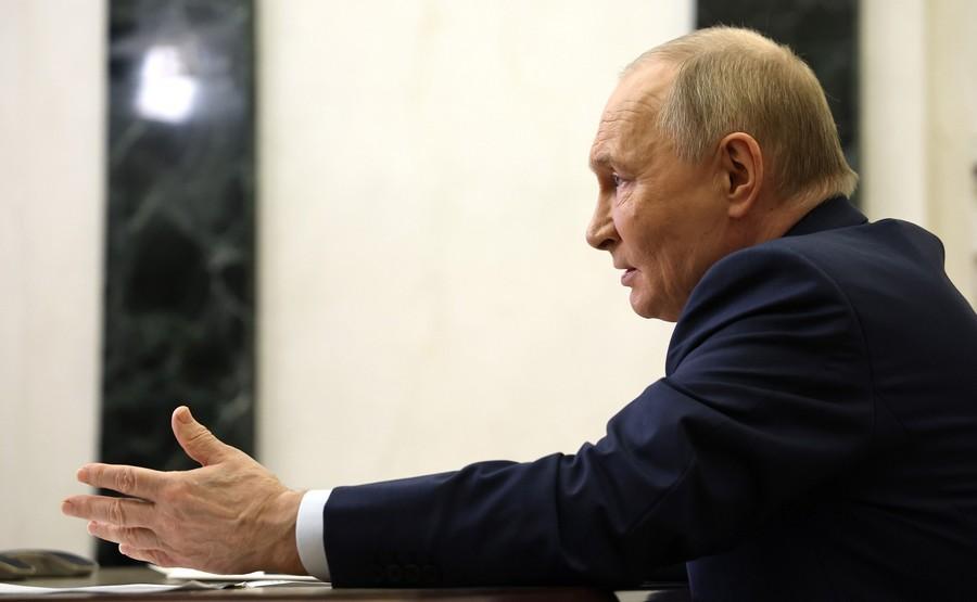 Покупать рыбу по приемлемой цене. Путин поставил задачу