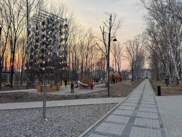 фото: primorsky.ru |  Приморское село стало райским уголком: открылся парк арт-объектами и «отелем для насекомых»